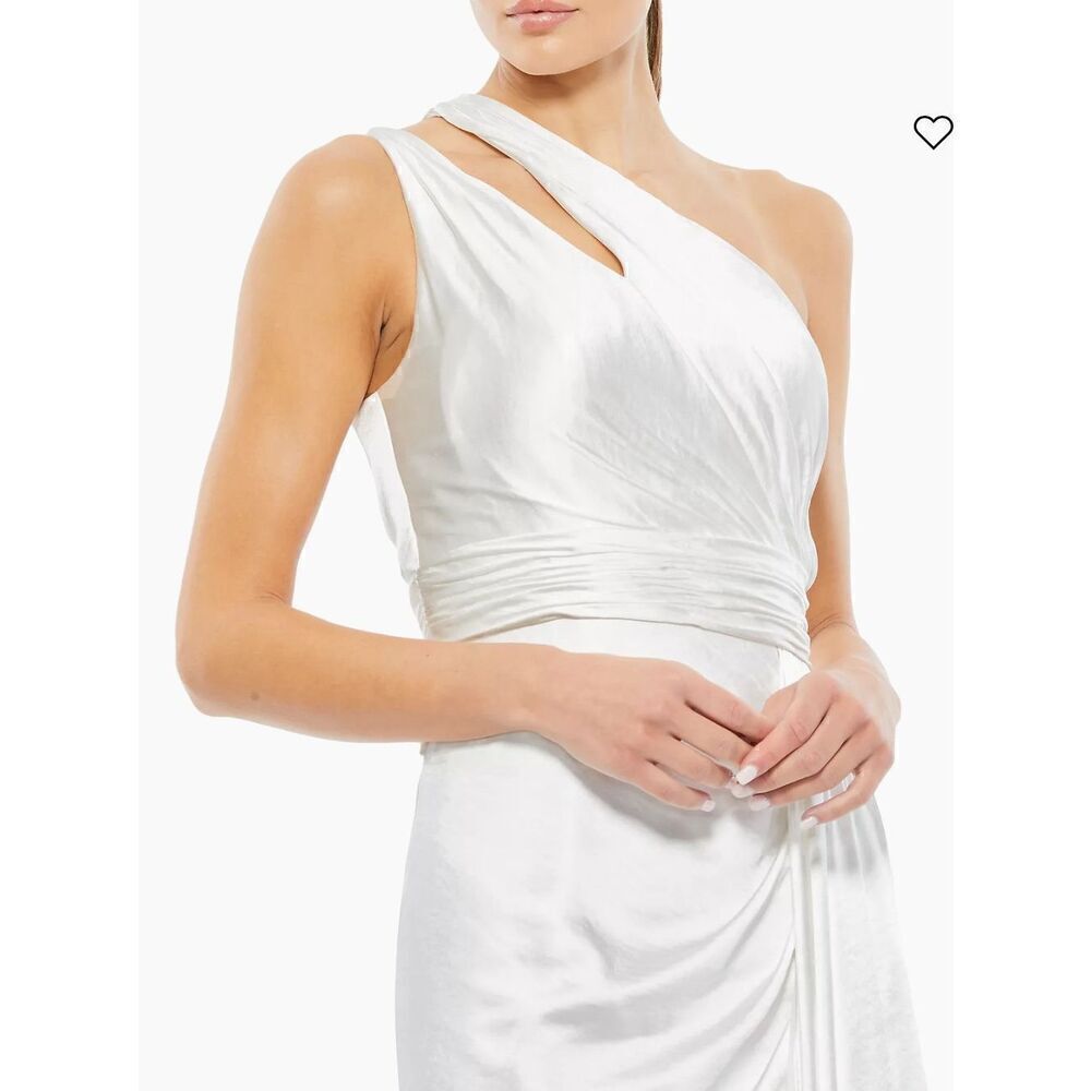 Mac Duggal Ieena Satin Gathered A-Line Gown in White NWT Size 10 - Picture 3 of 7